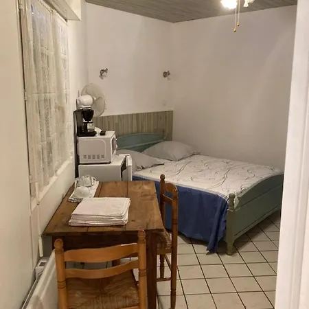 Le Robinson Bed & Breakfast