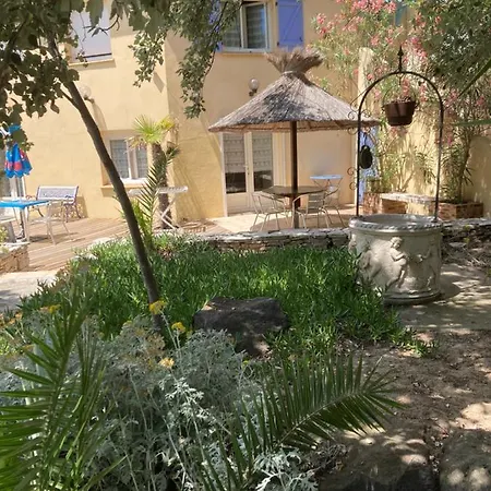 Le Robinson Bed & Breakfast Marseillan (Herault)